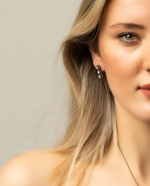 Demeter Earings, 0.56 CT Diamond Earrings Demeter Earings, 0.56 CT Diamond Earrings