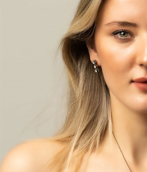 Demeter Küpe Demeter Küpe