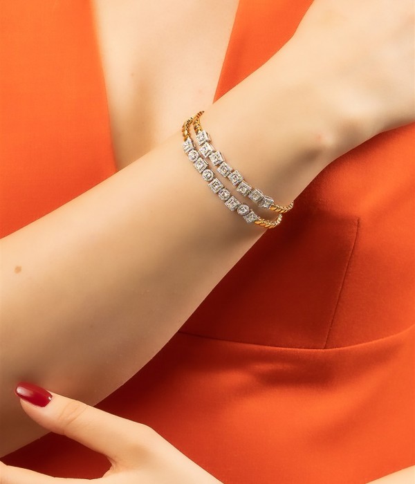 Giz Circle, 1.63 Karat Pırlanta, 18 Ayar Altın Giz Circle, 1.63 Karat Pırlanta, 18 Ayar Altın